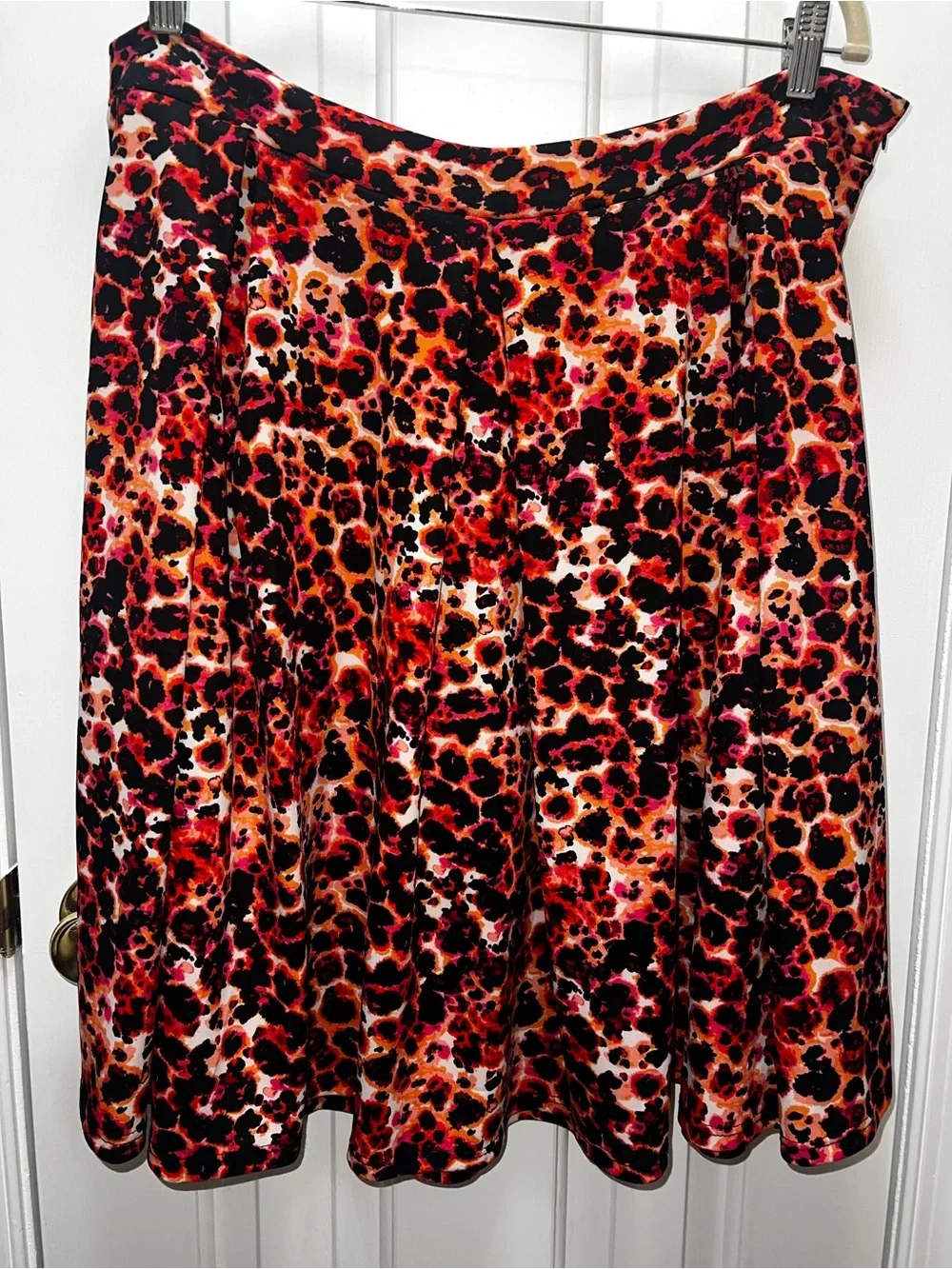 Ashley Stewart Animal Print Pleated Skirt Sz 16